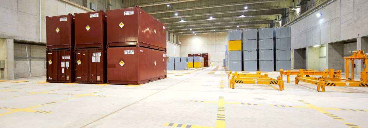 Container mit schwach- und mittelradioaktiven Abfällen im Zwischenlager Ahaus. Foto: BGZ/C. Mick